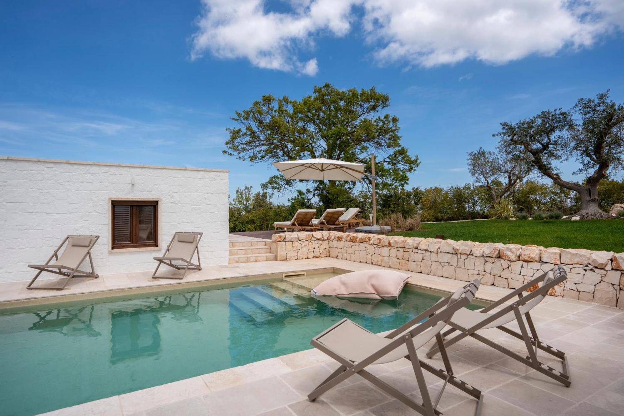 Trullo Perla Greta - Luxury Country Villa & Private Heated Pool Альберобелло Экстерьер фото